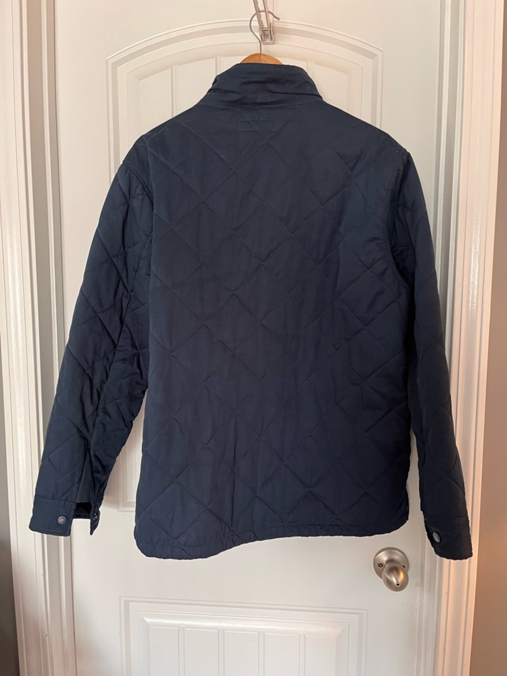 Quilted Navy Shirt Jacket with Plaid Lining Size Large - Picture 2 of 3